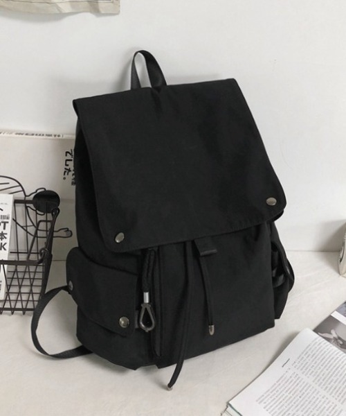 WYZ wear(ダブリューワイジィーウェア)の「大容量フラップナイロンリュックサック/通勤通学/バックパック/ユニセックス(バックパック/リュック・メンズ・ブラック/アイボリー・FREE)」の3枚目の写真