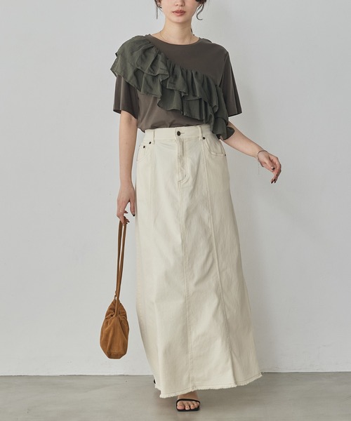 hunch（ハンチ）の「コンパクトスムース フリルデザイントップス（Tシャツ/カットソー・レディース・ダークカーキ/ブラック/オフホワイト・FREE）」の17枚目の写真