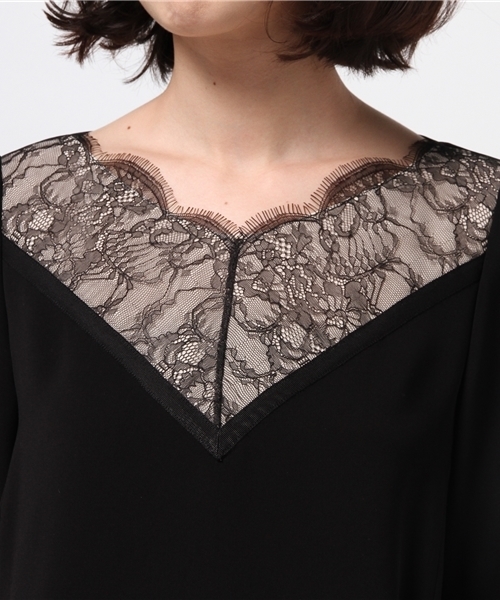 FIGARO Paris（フィガロパリ）の「◇Vネック レース付きブラウス（シャツ/ブラウス・レディース・ブラック/アイボリー・38/36）」の7枚目の写真