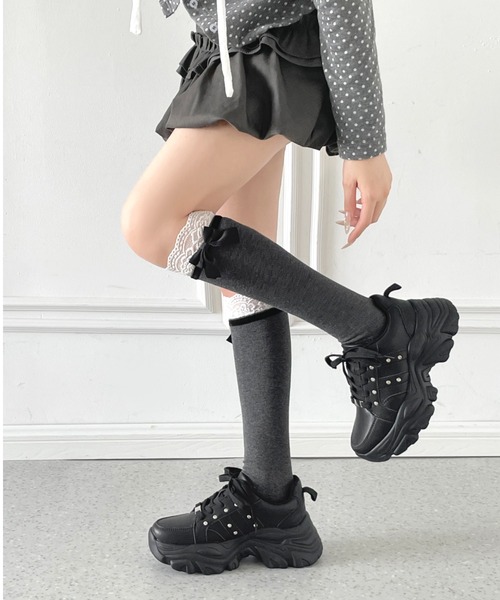 Shoes in Closet（シューズインクローゼット）の「【新登場】☆かわいく盛れる +6.5㎝ 軽量 厚底 ボリュームソール ビジューつき スニーカー 2926（スニーカー・レディース・ホワイト/ブラック/アイボリー・L/S/M/3L/LL）」の17枚目の写真