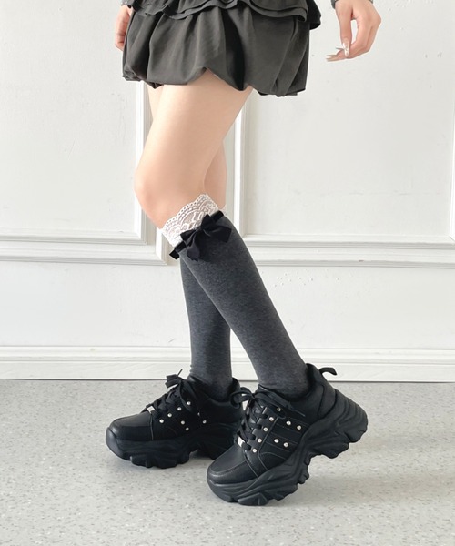 Shoes in Closet（シューズインクローゼット）の「【新登場】☆かわいく盛れる +6.5㎝ 軽量 厚底 ボリュームソール ビジューつき スニーカー 2926（スニーカー・レディース・ホワイト/ブラック/アイボリー・L/S/M/3L/LL）」の20枚目の写真