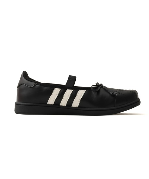 adidas（アディダス）の「adidas JENNIE SUPERSTAR SQ BALLET / アディダス ジェニー スーパースター SQ バレエ（スニーカー・レディース・ブラック・22.5cm/23.5cm/24.5cm/25.5cm/23.0cm/24.0cm/25.0cm/26.0cm/22.0cm）」の6枚目の写真