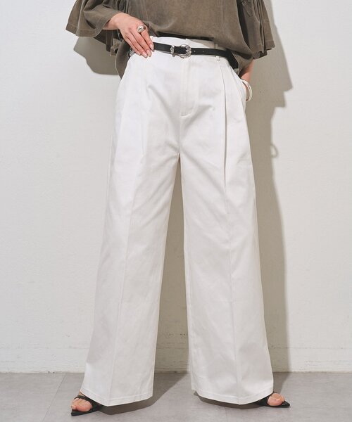 Whim Gazette(ウィムガゼット)の「【WEB限定カラーあり】TWILLタックパンツ(その他パンツ・レディース・ブラック/オフホワイト/ベージュ・38/36)」の4枚目の写真