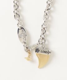 MAN. SHARK TOOTH NECKLACE