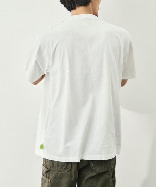 LOOSE JOINTS(ルーズジョインツ)の「【LOOSE JOINTS/ルーズジョインツ】TOMOO GOKITA - HEAD DEMAGNETIZER S/S TEE(Tシャツ/カットソー・メンズ・ブラック/ホワイト・XL/L)」の7枚目の写真