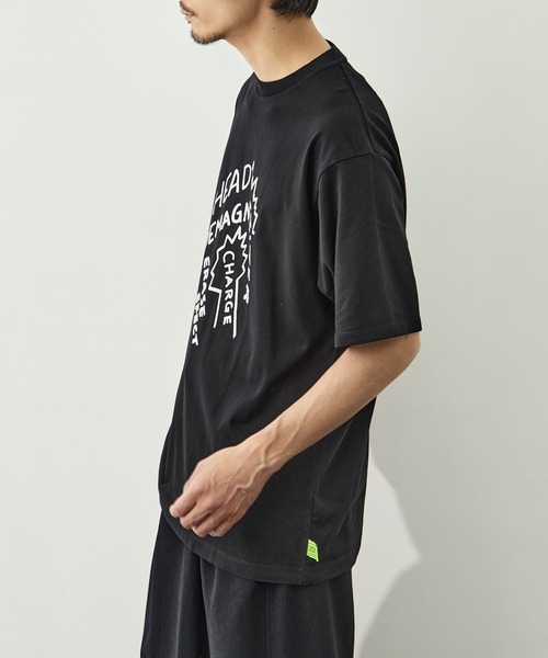 LOOSE JOINTS(ルーズジョインツ)の「【LOOSE JOINTS/ルーズジョインツ】TOMOO GOKITA - HEAD DEMAGNETIZER S/S TEE(Tシャツ/カットソー・メンズ・ブラック/ホワイト・XL/L)」の12枚目の写真