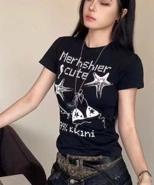 Achic(アシック)の「アメカジ星柄半袖(Tシャツ/カットソー・レディース・ブラック/ホワイト・M)」の4枚目の写真