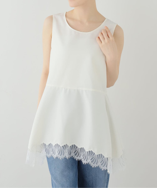 La TOTALITE(ラトータリテ)の「《追加》【洗える】CHIGNON/シニヨン ヘムレースサテンタンク(シャツ/ブラウス・レディース・ベージュ/ホワイト/ブラック・FREE)」の7枚目の写真