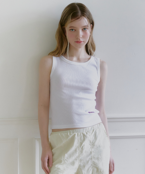 MICANE(ミケーネ)の「ジュリーマンゴースリーブレスTシャツ(Tシャツ/カットソー・レディース・アイボリー/ブラウン/パープル/ブラック/ライトグレー・X-LARGE/LARGE/MEDIUM/SMALL)」の16枚目の写真