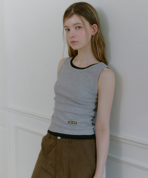 MICANE(ミケーネ)の「ジュリーマンゴースリーブレスTシャツ(Tシャツ/カットソー・レディース・アイボリー/ブラウン/パープル/ブラック/ライトグレー・X-LARGE/LARGE/MEDIUM/SMALL)」の12枚目の写真
