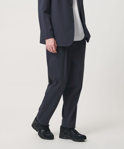 BEAUTY&YOUTH UNITED ARROWS(ビューティーアンドユースユナイテッドアローズ)の「【WEB限定】360°MASTER バルーン イージーパンツ NO.9 セットアップ対応 撥水 ストレッチ ウォッシャブル(その他パンツ・メンズ・ネイビー・XL/L/M/S)」の4枚目の写真