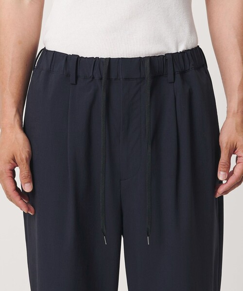 BEAUTY&YOUTH UNITED ARROWS(ビューティーアンドユースユナイテッドアローズ)の「【WEB限定】360°MASTER バルーン イージーパンツ NO.9 セットアップ対応 撥水 ストレッチ ウォッシャブル(その他パンツ・メンズ・ネイビー・XL/L/M/S)」の14枚目の写真