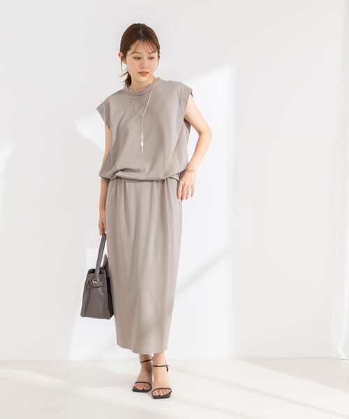 NOLLEY’S(ノーリーズ)の「《セットアップ対応/接触冷感》【BECシリーズ】ウォッシャブルハイスペックジャージノースリーブ(Tシャツ/カットソー・レディース・ベージュ/ホワイト/ブラック・38)」の17枚目の写真