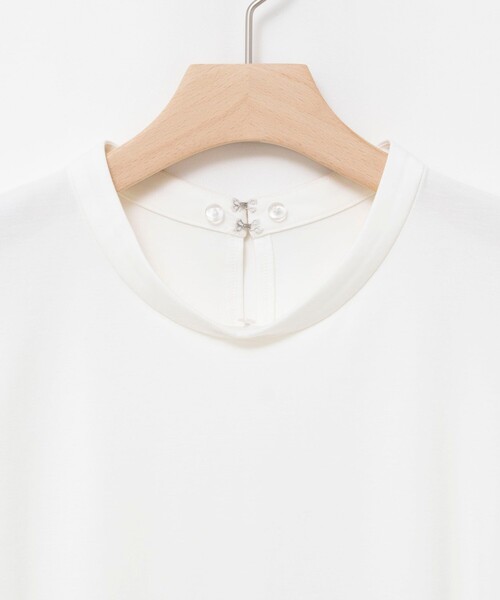 NOLLEY’S(ノーリーズ)の「《セットアップ対応/接触冷感》【BECシリーズ】ウォッシャブルハイスペックジャージノースリーブ(Tシャツ/カットソー・レディース・ベージュ/ホワイト/ブラック・38)」の5枚目の写真