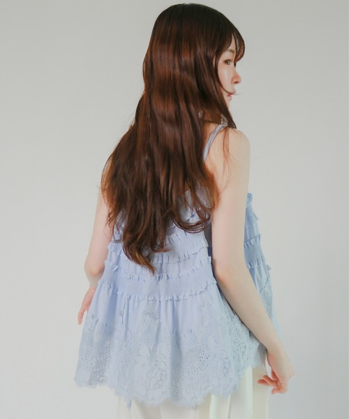 mic by Olu.(ミックバイオルドット)の「< ZOZOTOWN限定 >スカラップヘムレーストップス(シャツ/ブラウス・レディース・ライトブルー/ホワイト・FREE)」の5枚目の写真