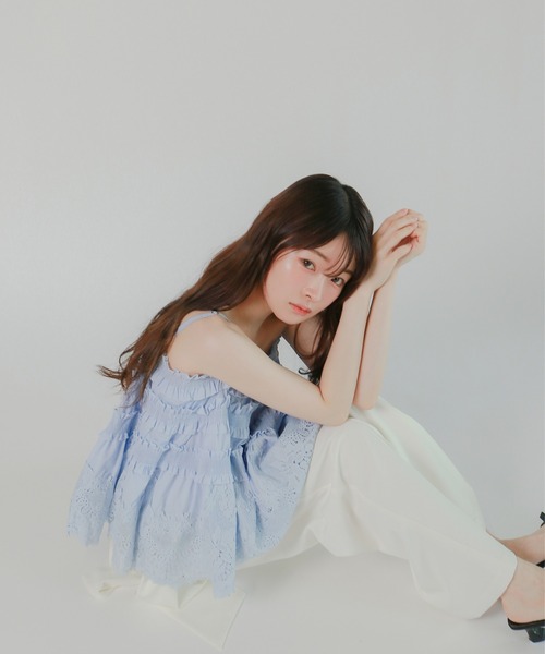 mic by Olu.(ミックバイオルドット)の「< ZOZOTOWN限定 >スカラップヘムレーストップス(シャツ/ブラウス・レディース・ライトブルー/ホワイト・FREE)」の7枚目の写真