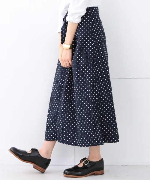 BEAMS BOY（ビームスボーイ）の「BEAMS BOY / ドット メディカルスカート（スカート・レディース・ベージュ/ネイビー・ONE SIZE）」の20枚目の写真