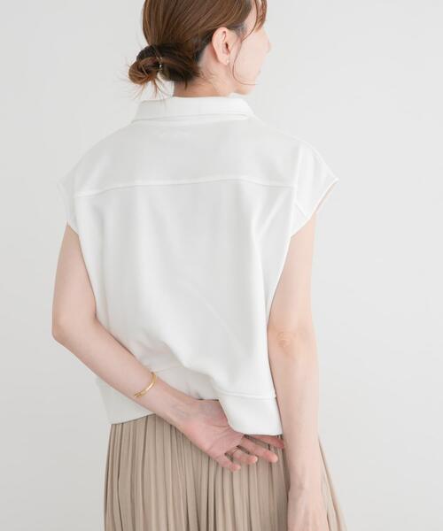 ITEMS URBANRESEARCH(アイテムズ アーバンリサーチ)の「裏毛ハーフジップショートプルオーバー(スウェット・レディース・グレー/ネイビー/ホワイト・FREE)」の5枚目の写真