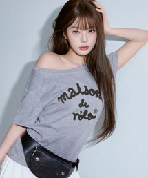 MAISON DE ROLA EMBROIDERY OFF SHOULDER T-SHIRT GRAY