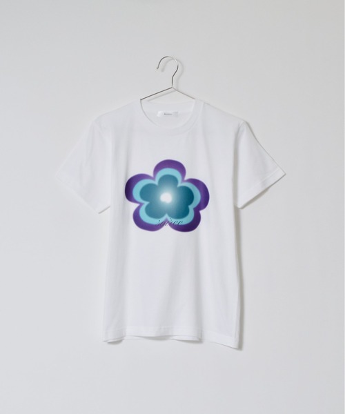 ＆soiree（アンドソワレ）の「【シルエット選べる2サイズ】【&soiree】ニュアンスフラワーTシャツ（Tシャツ/カットソー・レディース・グリーン/ブルー/ピンク・MEDIUM/FREE）」の15枚目の写真