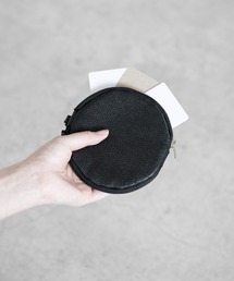 PR01.（ピーアールワン）の「SENTI BOTH SIDE ZIP CIRCLE POUCH 両サイドジップサークルポーチ（ポーチ）」