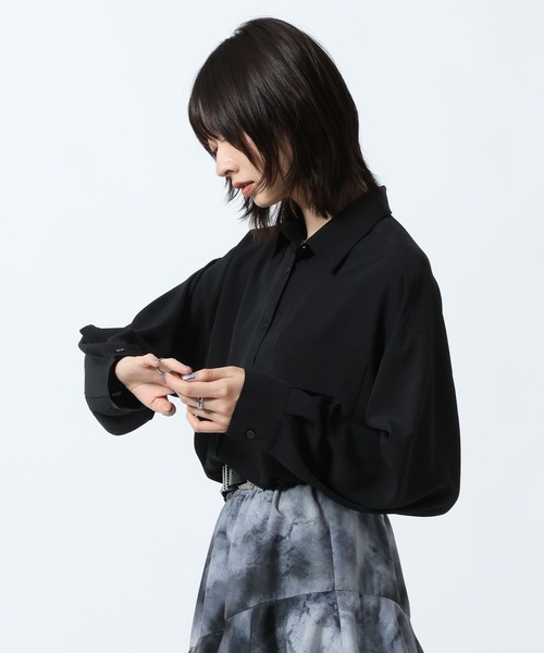 PAGEBOY(ページボーイ)の「メルティシャツ(シャツ/ブラウス・レディース・オフホワイト/ブラック/ターコイズブルー・FREE)」の15枚目の写真
