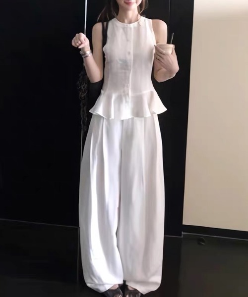 FAVORITO(ファヴォリート)の「ノースリーブトップスワイドパンツセットアップ(セットアップ・レディース・ダークグレー/ホワイト・F)」の6枚目の写真