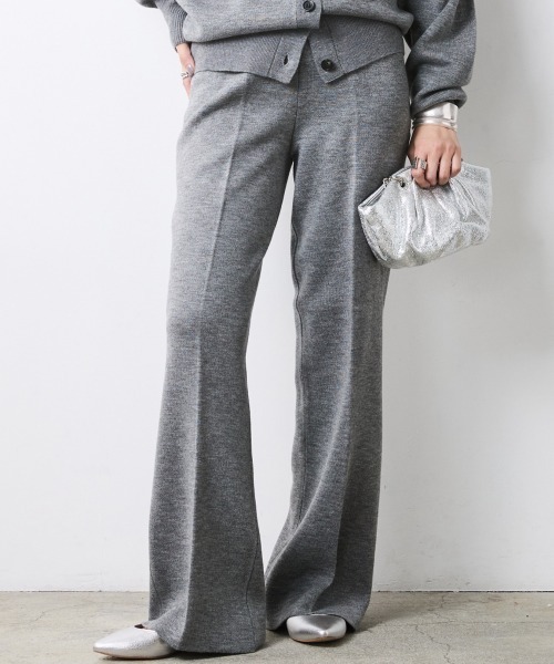CHIC STYLE(シックスタイル)の「ニットワイドストレートパンツ<大きいサイズ有>シックスタイル(その他パンツ・レディース・ブラック/グレー/ワイン/ライトベージュ・3L/LL/L/M/5L/4L)」の3枚目の写真