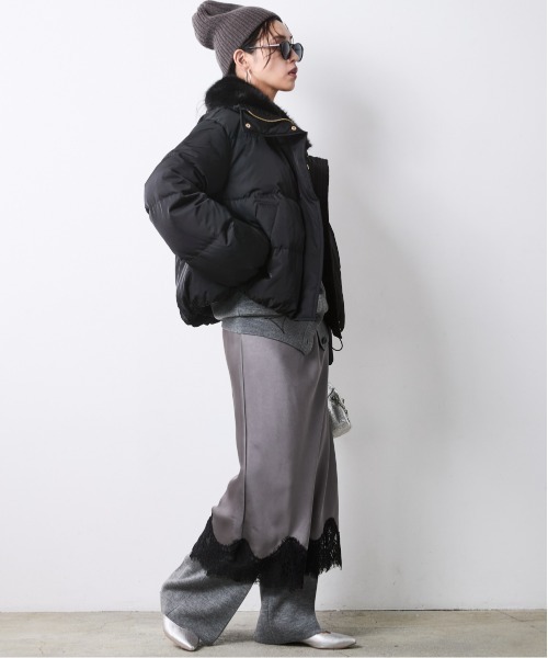 CHIC STYLE(シックスタイル)の「ニットワイドストレートパンツ<大きいサイズ有>シックスタイル(その他パンツ・レディース・ブラック/グレー/ワイン/ライトベージュ・3L/LL/L/M/5L/4L)」の7枚目の写真