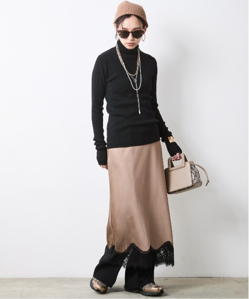 CHIC STYLE(シックスタイル)の「ニットワイドストレートパンツ<大きいサイズ有>シックスタイル(その他パンツ・レディース・ブラック/グレー/ワイン/ライトベージュ・3L/LL/L/M/5L/4L)」の13枚目の写真
