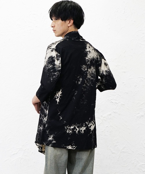 MinoriTY(マイノリティ)の「【MinoriTY】タイダイ染めドレープカーデガン メンズ 夏服 ユニセックス 半袖(カーディガン/ボレロ・メンズ・ホワイト系その他/ブラック系その他/レッド系その他・M/L)」の7枚目の写真