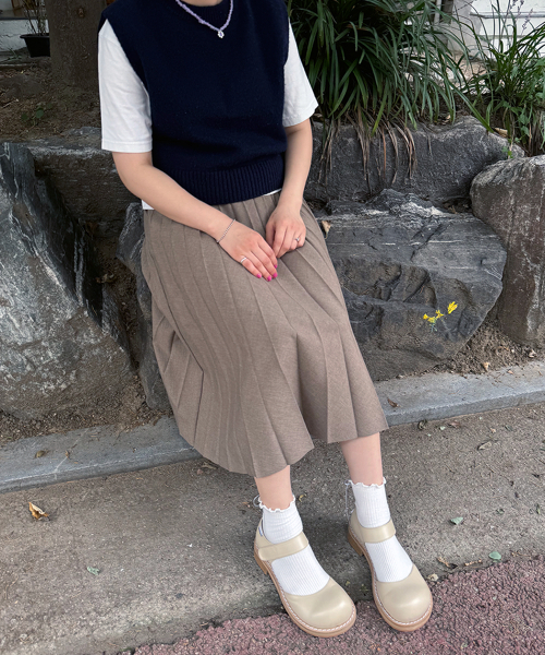 hippu（ヒプ）の「Separate Strap Ivory（バレエシューズ・レディース・その他・25.5cm/22.5cm/23cm/23.5cm/24cm/24.5cm/25cm/22cm）」の3枚目の写真