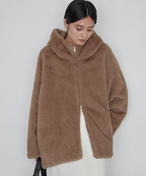 LOUNGEDRESS（ラウンジドレス）の「《WEB限定》フードフェイクファーブルゾン（ブルゾン・レディース・ブラウン/ベージュ・36/38）」の14枚目の写真