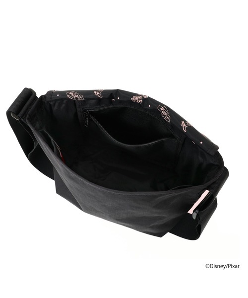 Manhattan Portage（マンハッタンポーテージ）の「NYLON MESSENGER BAG JR (SM) BP W/DIV MGNT 500D CORDURA / TOY / 26（メッセンジャーバッグ・レディース・ブラック・SMALL）」の7枚目の写真