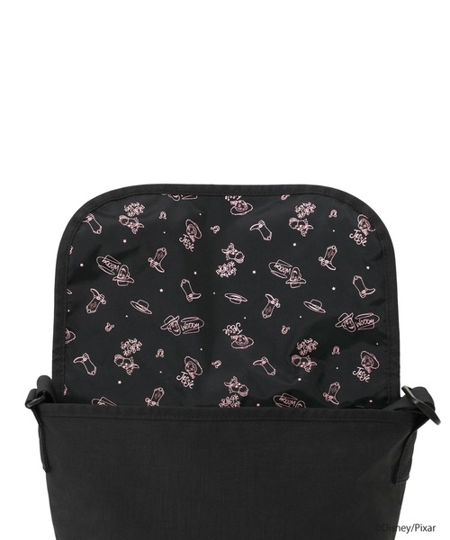 Manhattan Portage（マンハッタンポーテージ）の「NYLON MESSENGER BAG JR (SM) BP W/DIV MGNT 500D CORDURA / TOY / 26（メッセンジャーバッグ・レディース・ブラック・SMALL）」の9枚目の写真