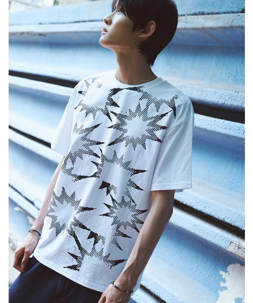 LORES（ロアス）の「Burst S/S Tee - White（Tシャツ/カットソー・レディース・その他・LARGE/MEDIUM/SMALL）」の2枚目の写真