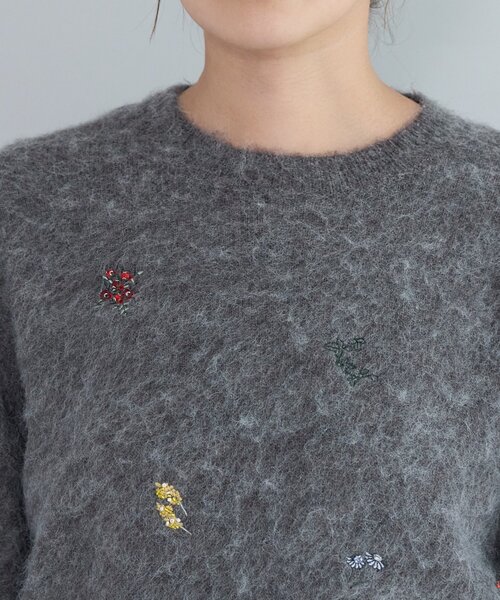 SHENERY（シーナリー）の「刺繍ビジューニットプルオーバー（ニット/セーター・レディース・ブラック/グレー・FREE）」の15枚目の写真