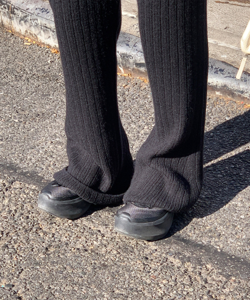haag（ヘイグ）の「slender knit pants (black)（その他パンツ・レディース・その他・FREE）」の4枚目の写真