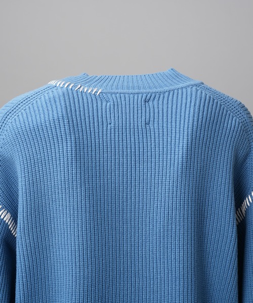 MAISON SPECIAL(メゾンスペシャル)の「《UNISEX》ハンドステッチプライムオーバーVネックニット/Hand Stitch Prime-Over V-neck Knit Tops【MAISON SPECIAL/メゾンスペシャル】(ニット/セーター・メンズ・ブルー/チャコールグレー/ブラック/ダークパープル・0/1/2)」の5枚目の写真