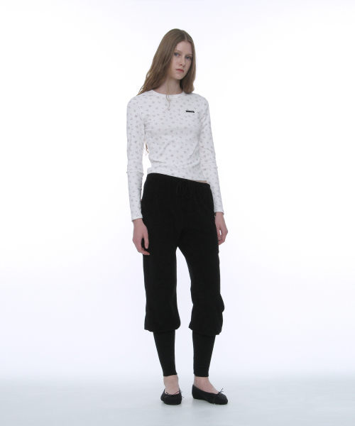 PARTIMENTO WOMEN(パルティメントウィメン)の「PWC ワイドリブジョガーパンツ_ブラック(スウェットパンツ・レディース・その他・SMALL/MEDIUM/LARGE)」の1枚目の写真