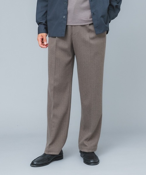 URBAN RESEARCH ROSSO MEN(アーバンリサーチロッソメン)の「『XLサイズあり』ストレッチヘリンボーン1タックワイドスラックス(スラックス・メンズ・アイボリー/ベージュ系その他/チャコールグレー・MEDIUM/LARGE/X-LARGE)」の13枚目の写真