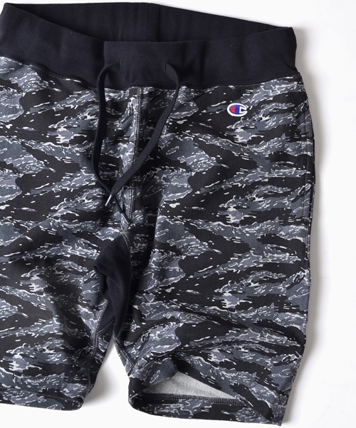 SHIPS(シップス)の「【WEB限定】Champion(チャンピオン)×SHIPS AUTHENTIC: 別注 リバースウィーブ ジャージー カモフラ/ショーツ■(その他パンツ・メンズ・ブラック/グレー/オリーブ・MEDIUM/LARGE/SMALL)」の2枚目の写真