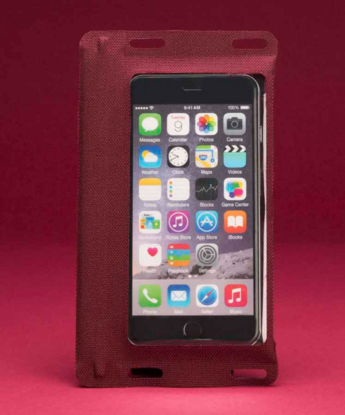 ROOT CO.（ルート）の「ROOT CO. スマホ 防水ケース 完全防水 IPX8 Water Proof Shell. /Smart Phone（スマホケース/カバー・メンズ・ブラック/ワイン/カーキ/ダークブラウン/ネイビー/ベージュ・FREE）」の6枚目の写真