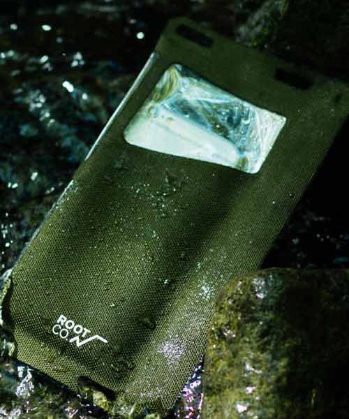 ROOT CO.（ルート）の「ROOT CO. スマホ 防水ケース 完全防水 IPX8 Water Proof Shell. /Smart Phone（スマホケース/カバー・メンズ・ブラック/ワイン/カーキ/ダークブラウン/ネイビー/ベージュ・FREE）」の10枚目の写真