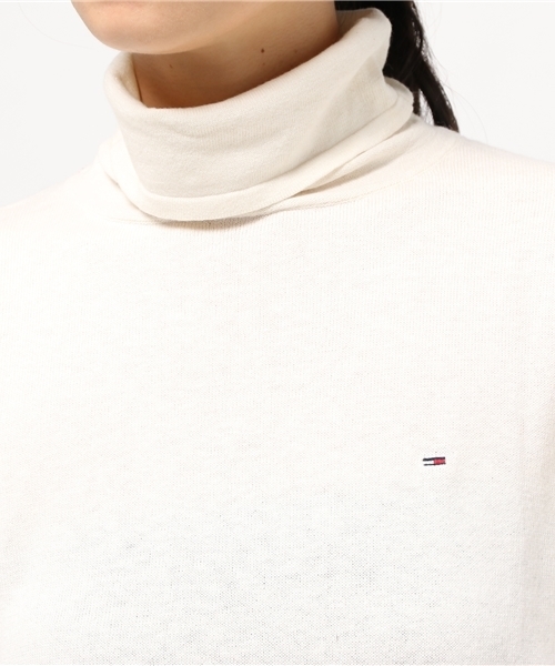 HILFIGER DENIM(ヒルフィガーデニム)の「ベーシックロールネックセーター(ニット/セーター・レディース・ブラック/ベージュ・SMALL/MEDIUM)」の6枚目の写真