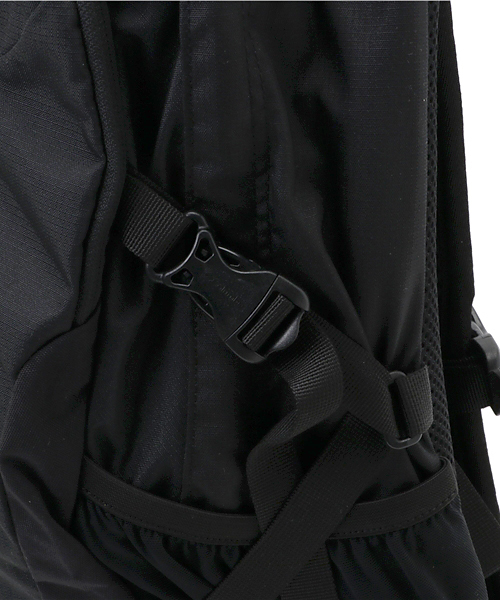 Columbia（コロンビア）の「ワンダーウェスト30L バックパック（バックパック/リュック・メンズ・カモフラージュ/ダークグレー/ブラック・ONE SIZE）」の8枚目の写真