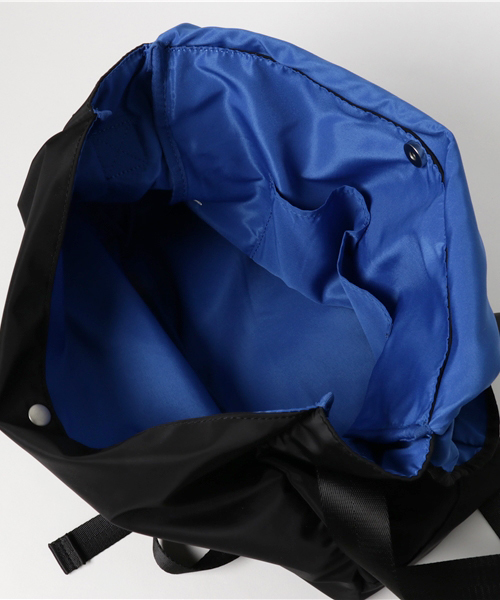 anello（アネロ）の「【anello】アネロ 高密度ナイロン風ショルダー L             （ショルダーバッグ・レディース・グレー/ブラック/オリーブ/レッド/ネイビー・ONE SIZE）」の11枚目の写真
