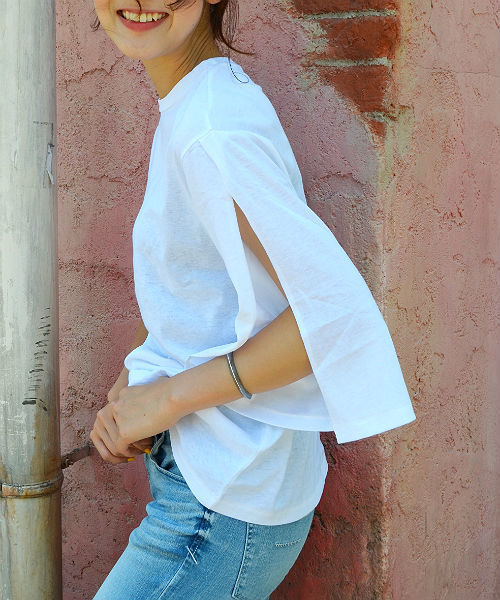 Via J ヴィアジェイ の Via J ヴィアジェイ 袖スリットtシャツ Tシャツ カットソー Wear