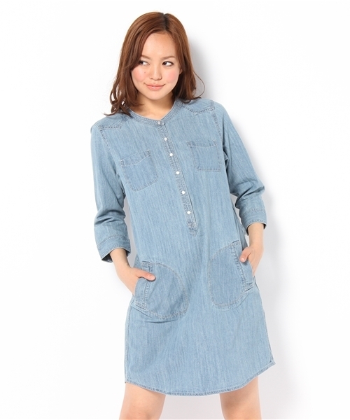 green label relaxing（グリーンレーベルリラクシング）の「*GC デニム ワンピース 8SL（ワンピース・レディース・ライトブルー/ネイビー・フリー）」の3枚目の写真