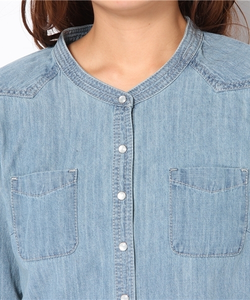 green label relaxing（グリーンレーベルリラクシング）の「*GC デニム ワンピース 8SL（ワンピース・レディース・ライトブルー/ネイビー・フリー）」の8枚目の写真
